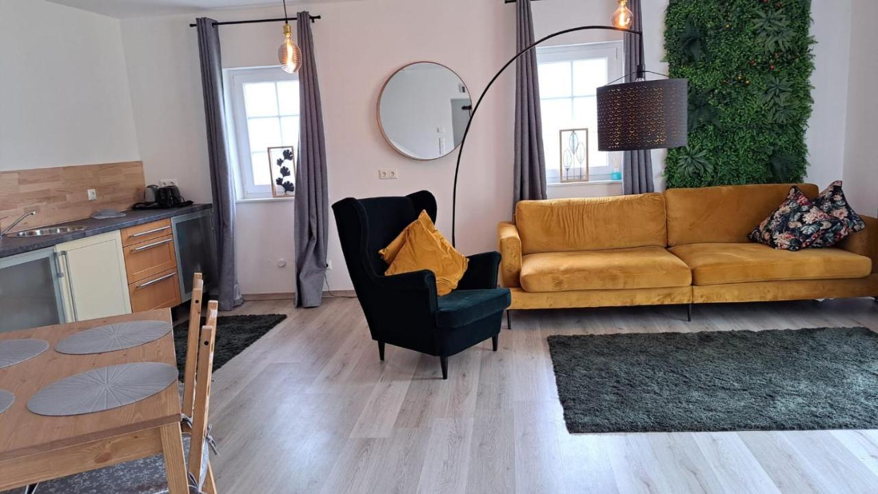 Schicke Neue Apartment