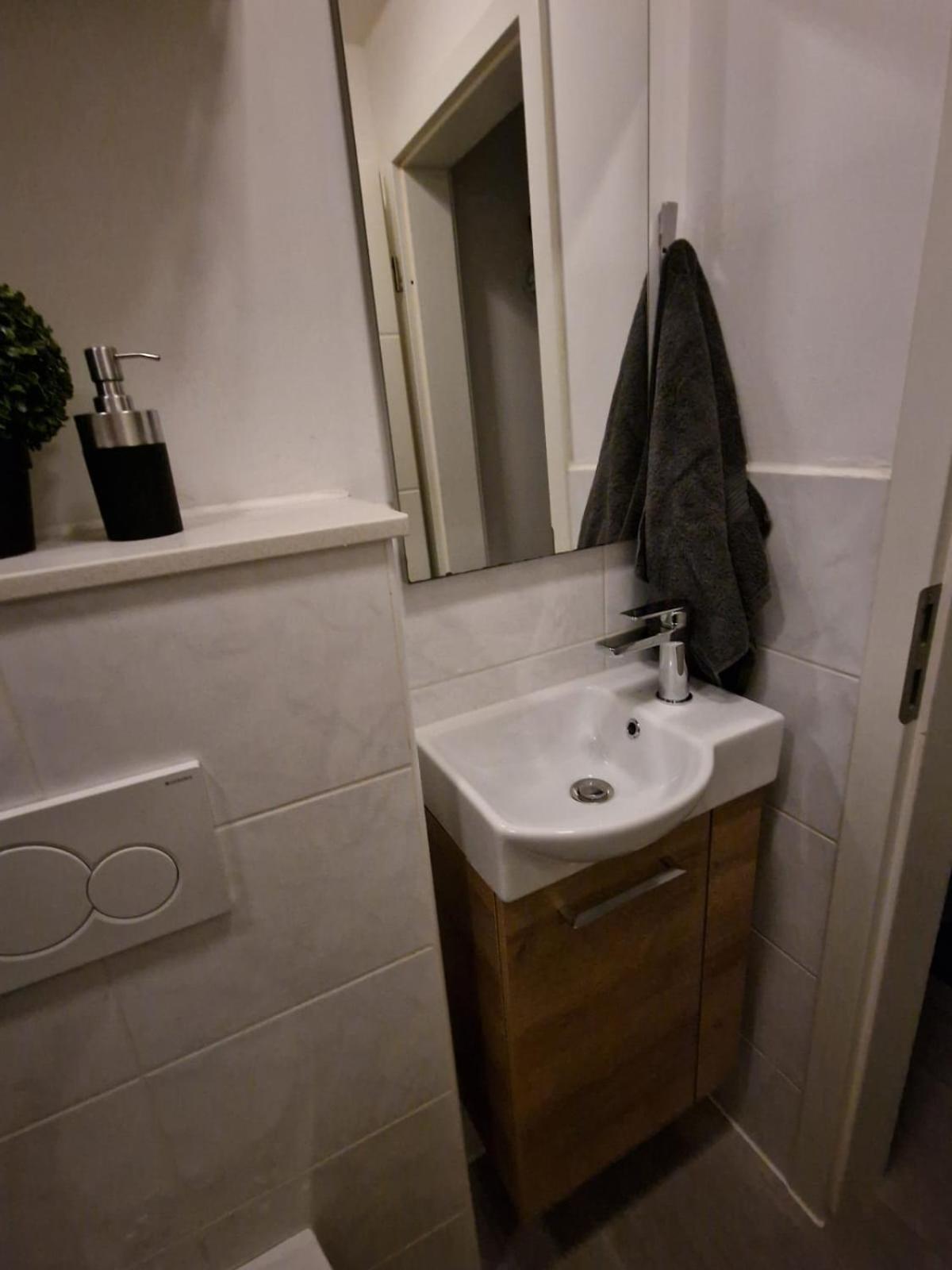 Schicke Neue Apartment